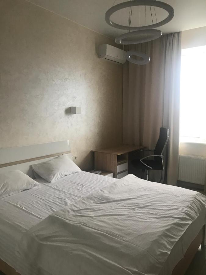 Apart Assistant On Smart Plaza Киев Екстериор снимка