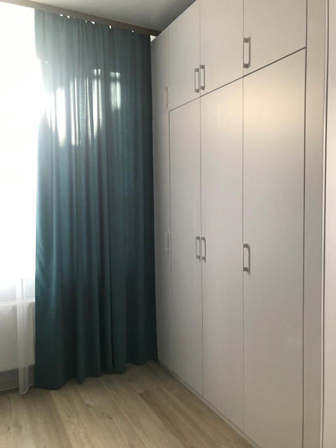 Apart Assistant On Smart Plaza Киев Екстериор снимка