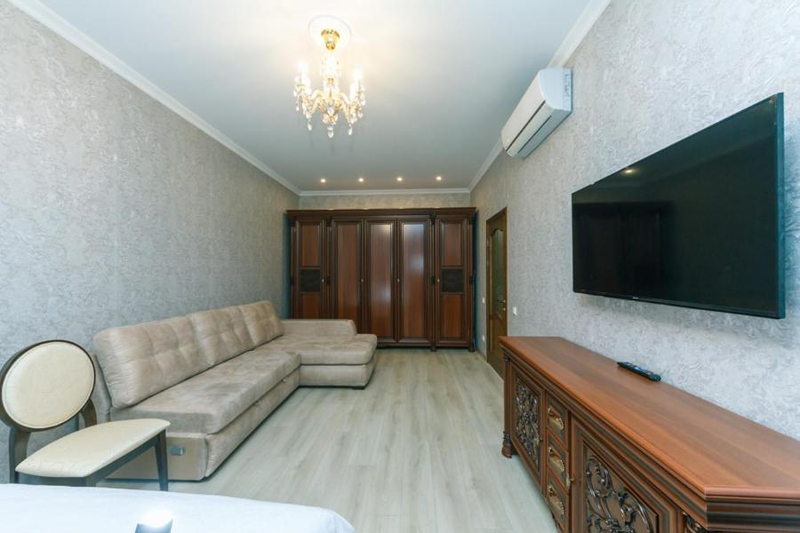 Apart Assistant On Smart Plaza Киев Екстериор снимка