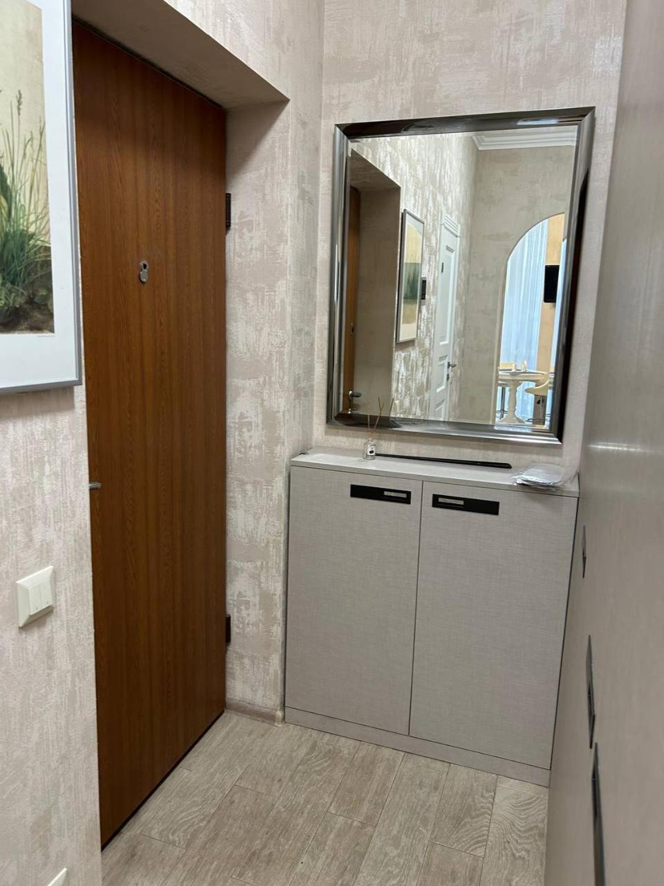 Apart Assistant On Smart Plaza Киев Екстериор снимка
