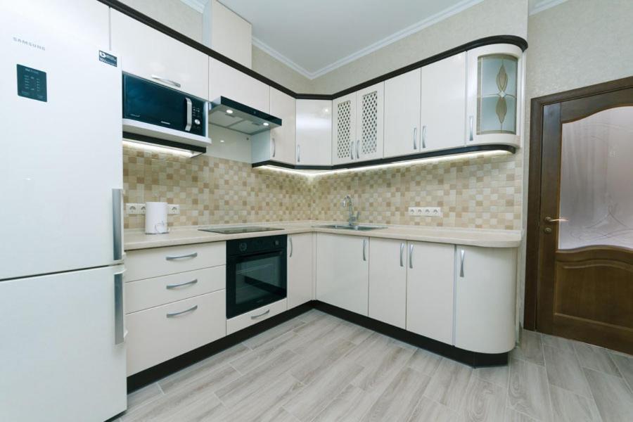Apart Assistant On Smart Plaza Киев Екстериор снимка