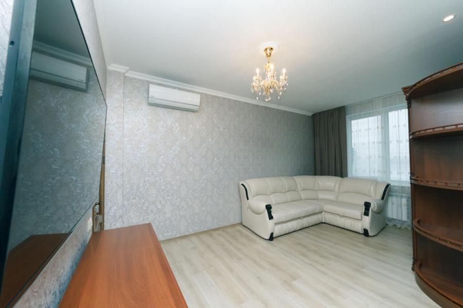 Apart Assistant On Smart Plaza Киев Екстериор снимка