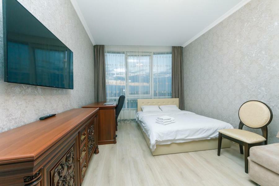 Apart Assistant On Smart Plaza Киев Екстериор снимка