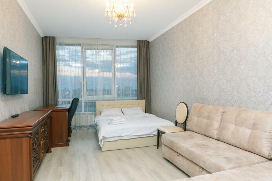 Apart Assistant On Smart Plaza Киев Екстериор снимка